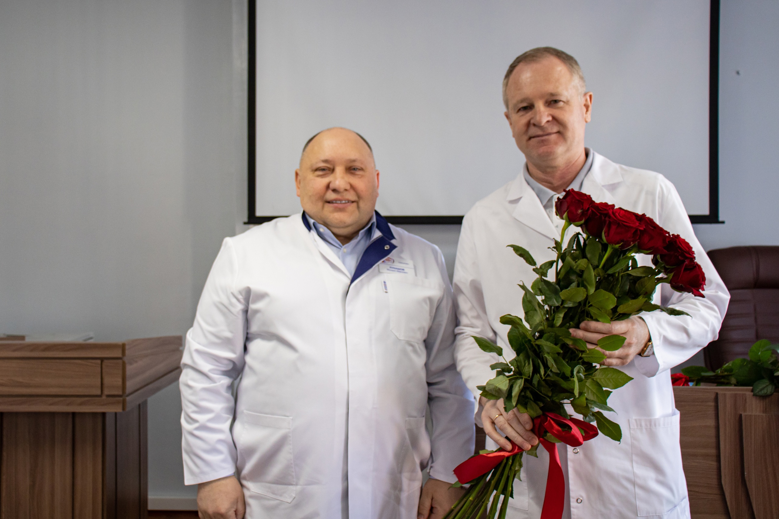 Поздравляем с Днем Рождения заместителя главного врача Курской ОМКБ Виктора Туруло! 
